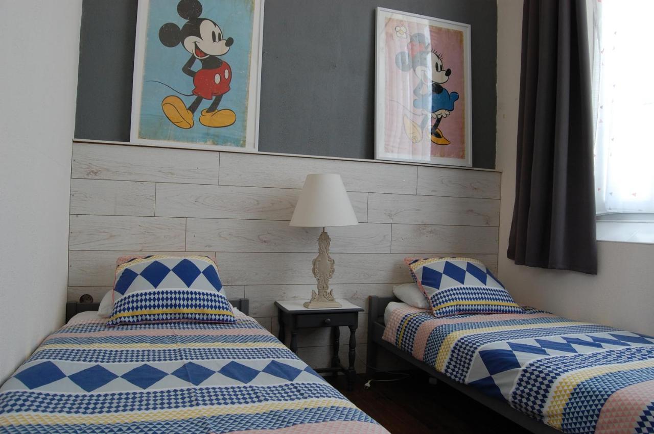Le Comptoir Des Ecoliers Bed and Breakfast Gémozac Εξωτερικό φωτογραφία